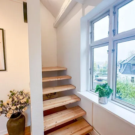 Apartment Spacious And Modern House Close To Center Aarhus